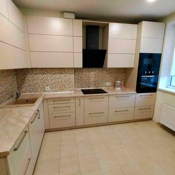 Здам 2 кімнатну квартиру з якісним ремонтом, вулиця Білоруська 36-а