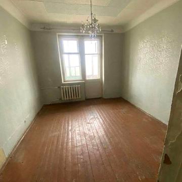 Срочно продається квартира на 96 кварталі по Ярослава Мудрого 54