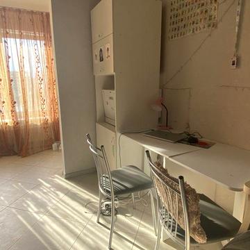 Сдаётся долгосрочно 2ух уровневая смарт квартира.