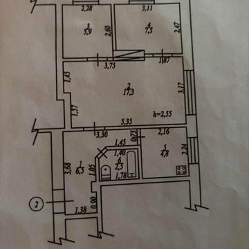 Продам трикімнатну квартиру в центрі