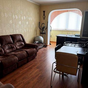 3 кім.квартира від власника. Світло не відключають.