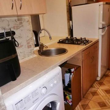 Сдам 2 ком.кв Еврейская - Александровский проспект.