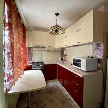 2-к, вул. Ісаакяна, 2, м. Політехнічний інст-т/Світло, тепло, газ 24/7