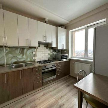 Здам 1-ну квартиру в новобудові, центральна частина міста!!!