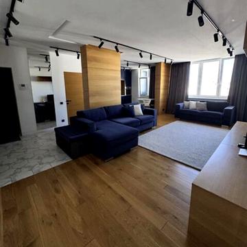 Бориса Гмирі вул., 4