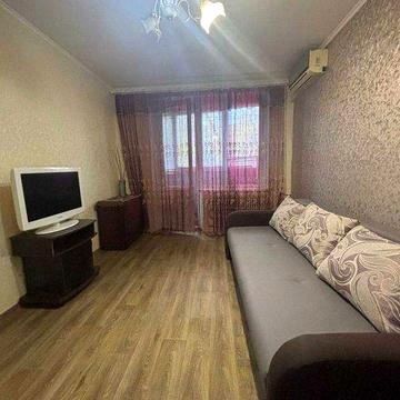 Однокомнатная кв. м. Студенческая, ул Широнинцев