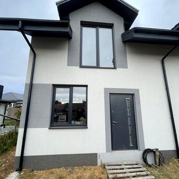 Будинок дуплекс  таунхаус на Казбеті 110м2 Можливо під Є оселю