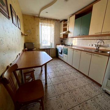 Дуже класна двокімнатна 52м2 Академ Житомирська