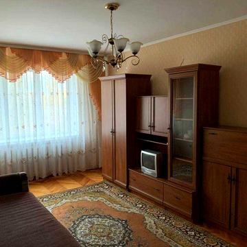 Продам 3 кімнатну квартиру по вул. Конякіна