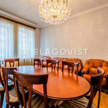 Саксаганського вул., 29