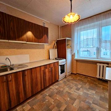 Оренда 2-к Квартири у цегляному будинку. Центр