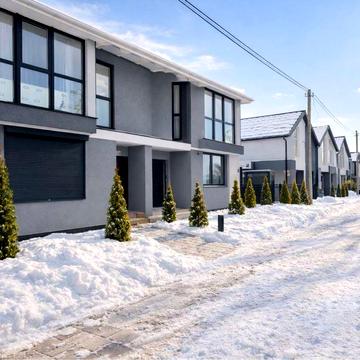 Продається дуплекс з ремонтом в Гатному!!!