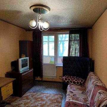 сдам на длительно 1к.кв на Салтовке, Гв.Широнинцев 38, газовая печь