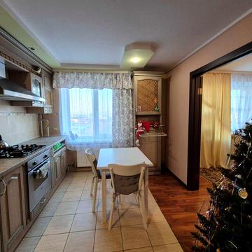 Продаж 3-х кімнатної квартири