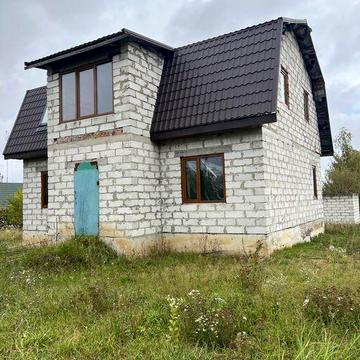 Будинок  10 км від Луцька