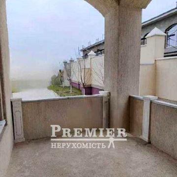 Квартира з двома терасами. Зелений Мис.