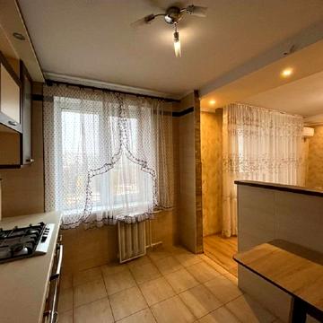 Марії Лагунової вул., 4