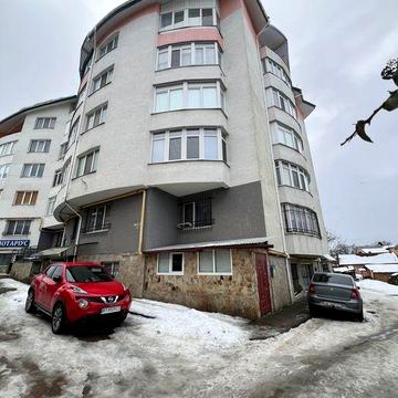 Простора 3-кімнатна квартира 103,9 м² у Трускавці | вул. В. Івасюка