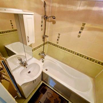 2  кімнатна квартира.Велмарт(Попова)