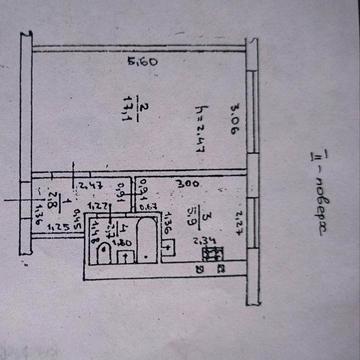 Продам 1 комнатную квартиру улица Академика Королева  под ремонт.