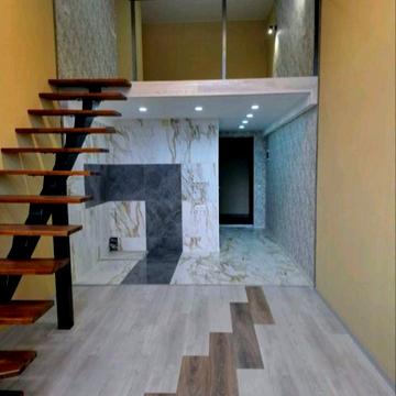 Продам! 2 х, уровневую, квартиру в Индустриальном районе.