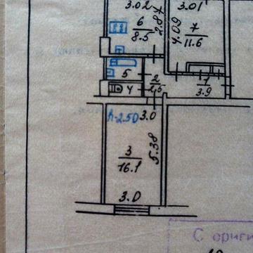 Продам двокімнатну квартиру в районі лікарні.