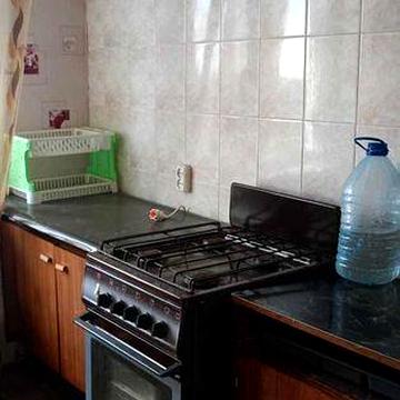 Продам трикімнатну квартиру по вул Ботанічній