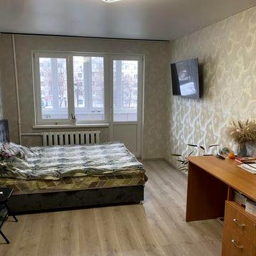 Продам 1-кім квартиру Сімейний ринок, Польова.