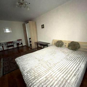 Довгострокова оренда 1к Квартира Ріхтера Святослава (Щорса) вулиця