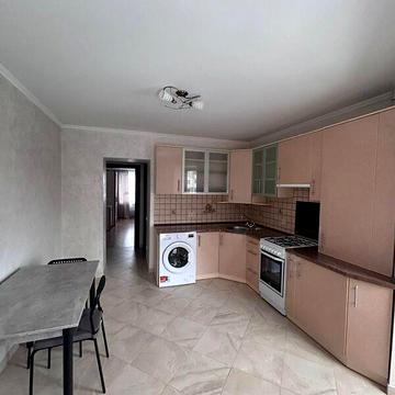 Довгострокова оренда 1к Квартира Євгена Коновальця вулиця ЖК ул. Коновальца, 9