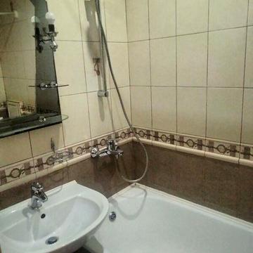 Довгострокова оренда 1к Квартира Січеславська Набережна вулиця