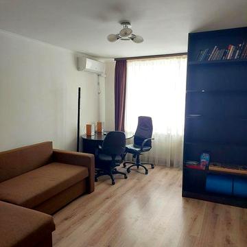 Сдача під аренду  1 кімнатна квартира село Крюковщина.