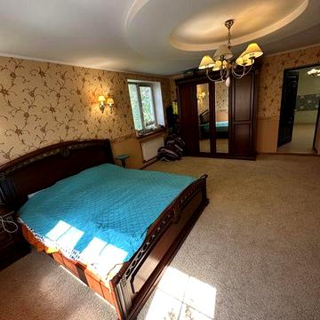 Оренда будинку на 1-2 місяці  СВІТЛО Є