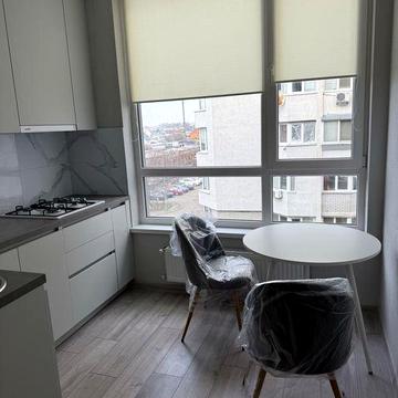 Здам на довготривалий термін євро двушку.