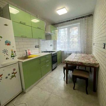 Здам 2-кімнатну квартиру з косметичним ремонтом, ж/м Покровський, 22б