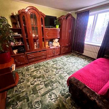 Продам 2комнатную гостинку 47м2, ул Валентиновская