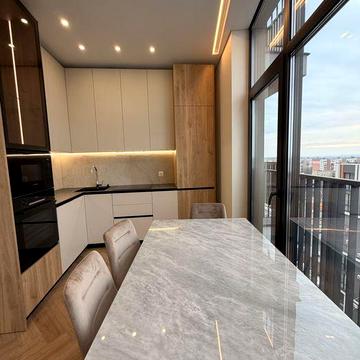 Продаж квартири в новобудові з дизайнерським ремонтом жк Crystal