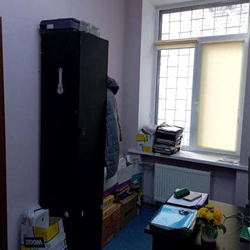 Жилье 5 комнат 80 метров шевченковский рацон 1 этаж