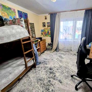 Продаж гарної 3 кім квартири з автономним опаленням