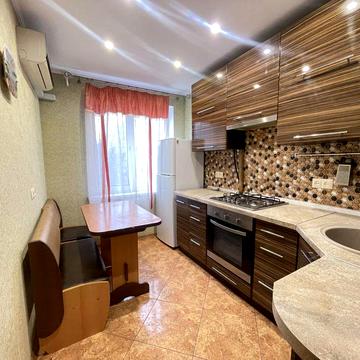 Здається 3 квартира АТБ  - 3я Слобідська