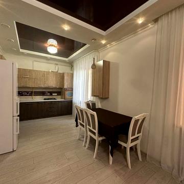 Оренда 2-кімнатноі квартри в новобудові