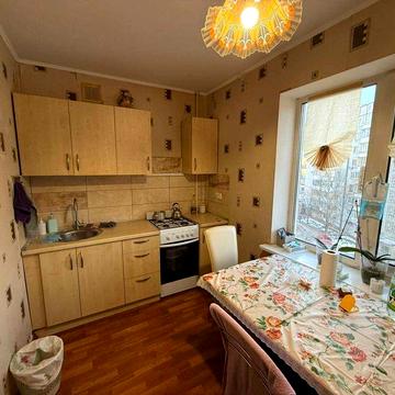 Продается 2-х комн. квартира по ул. Школьная в отличном месте