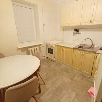 Здам 3 кімнатну на Криваліївській