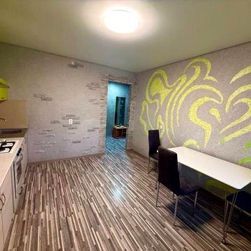 Здам 1-кімнатну квартиру з автономним опаленням. Світло не вимикають.