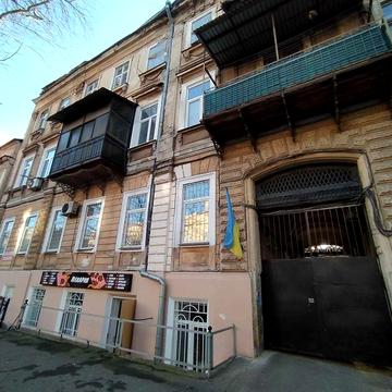 Просторная квартира в самом сердце Одессы, ул. Пастера