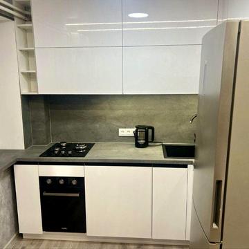 Оренда 1 кімнатної квартири з новим євроремонтом на Сухому фонтані