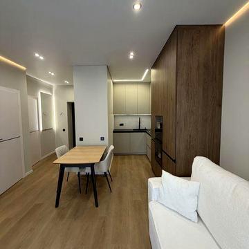 Продаю 1 кімнатну квартиру в хорошому ЖК ЖК Краківський