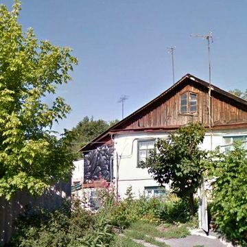 Здам частину будинку, центральна частина міста.