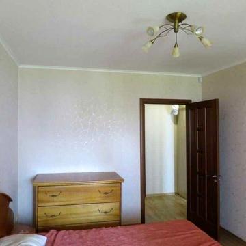 Оренда трикімнатної квартири , Велика Дієвська, 46