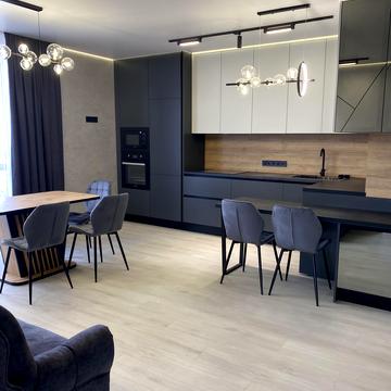 Віктора Некрасова вул. (Північно-Сирецька), 8